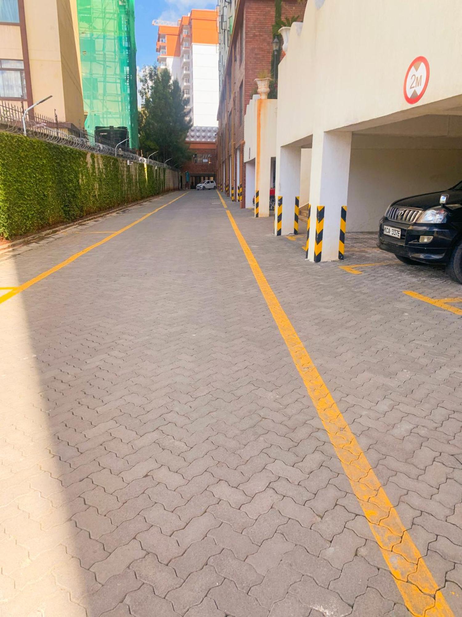 Madiniplace 1 Near Jkia Sgr Appartamento *